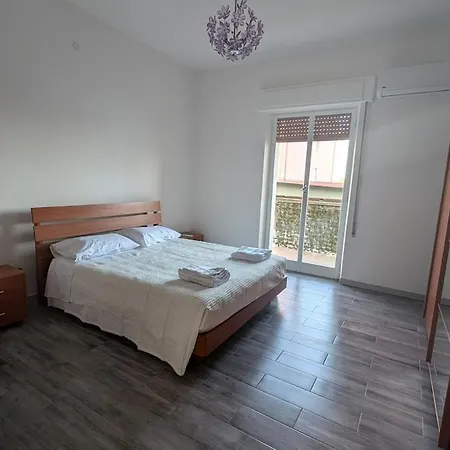 Casa Morgana, A 2 Passi Dal Mare * Badolato Marina