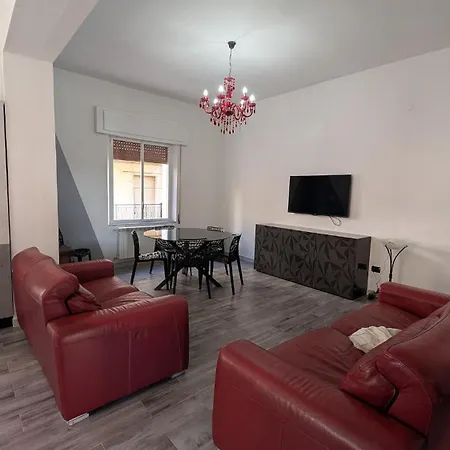 Casa Morgana, A 2 Passi Dal Mare Apartment *